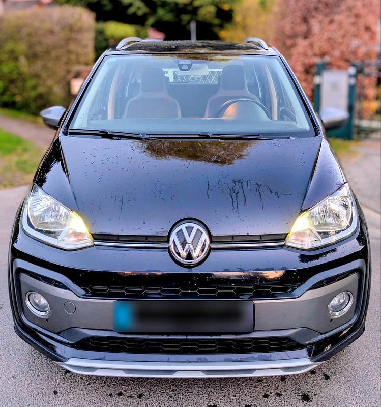 Usata VW up! 75 CV (55 kW) 2017 Nero Utilitaria
