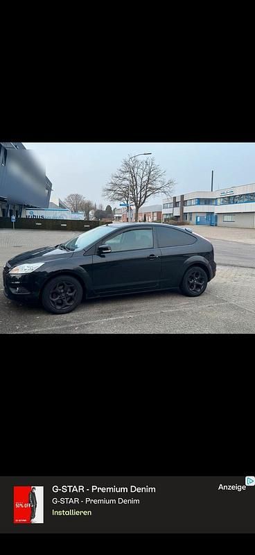 Gebraucht Ford Focus 101 PS (74 kW) 2010 Schwarz Limousine