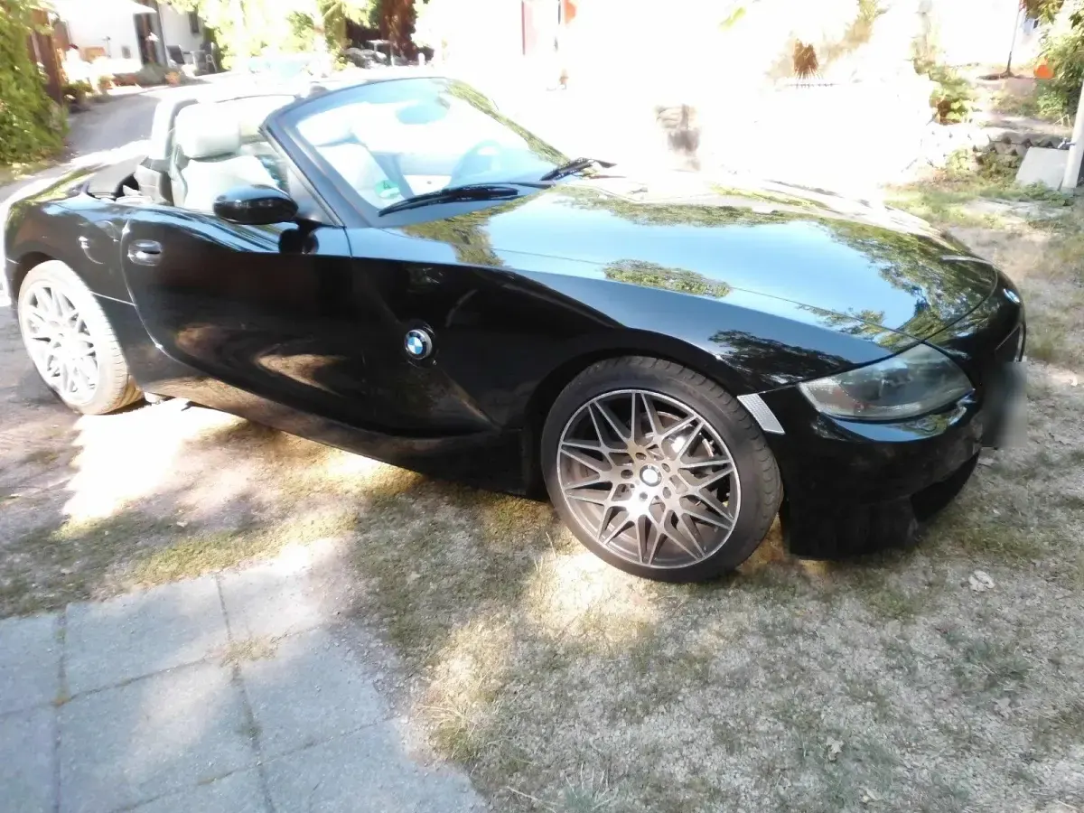 Gebraucht BMW Z4 176 PS (129 kW) 2006 Schwarz Cabrio