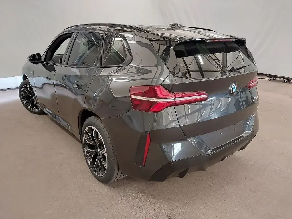 Gebraucht BMW X3 M Sport 197 PS (144 kW) 2025 Grau SUV