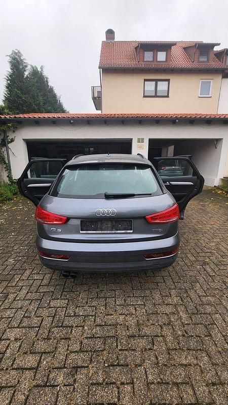 Gebraucht Audi Q3 150 PS (110 kW) 2018 Grau SUV