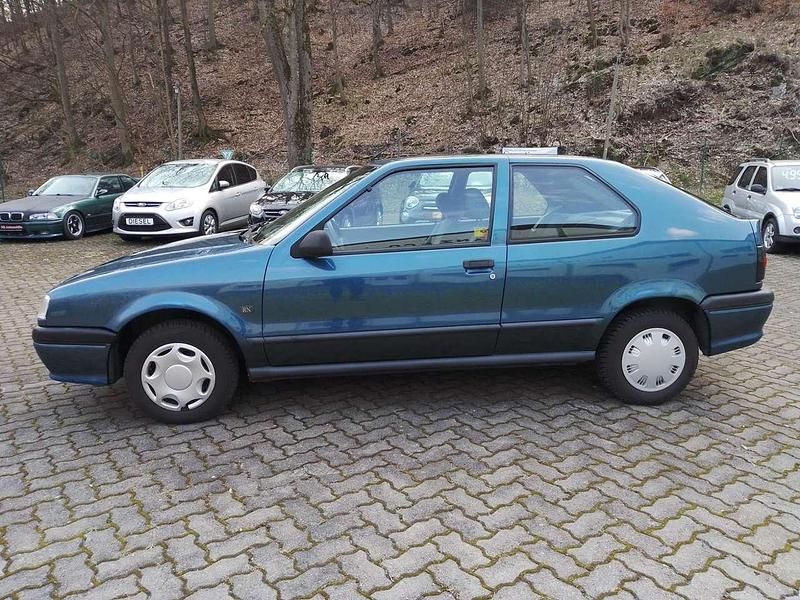 Gebraucht Renault 19 73 PS (53 kW) 1995 Blau Limousine