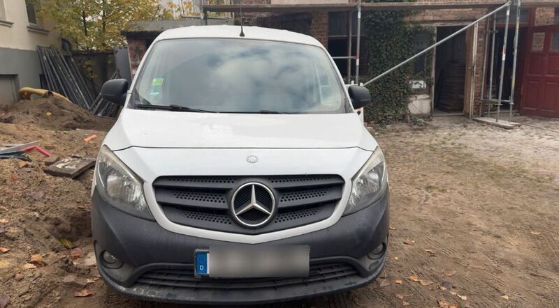 Weiß Gebraucht 2014 Mercedes Citan 108 | 4.499 € (Fairer Preis) - Bild 1/4