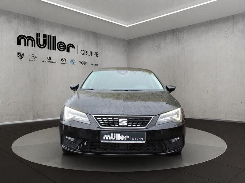 Gebraucht Seat Leon XCELLENCE 150 PS (110 kW) 2019 Mitternachtsschwarz Limousine