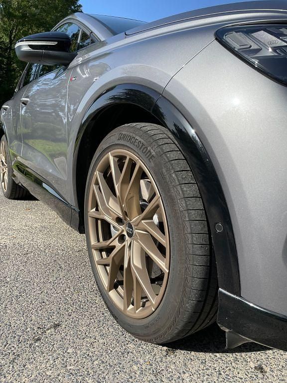 Gebraucht Audi Q4 Sportback e-tron Sport 219 kW (299 PS) 2023 Grau SUV