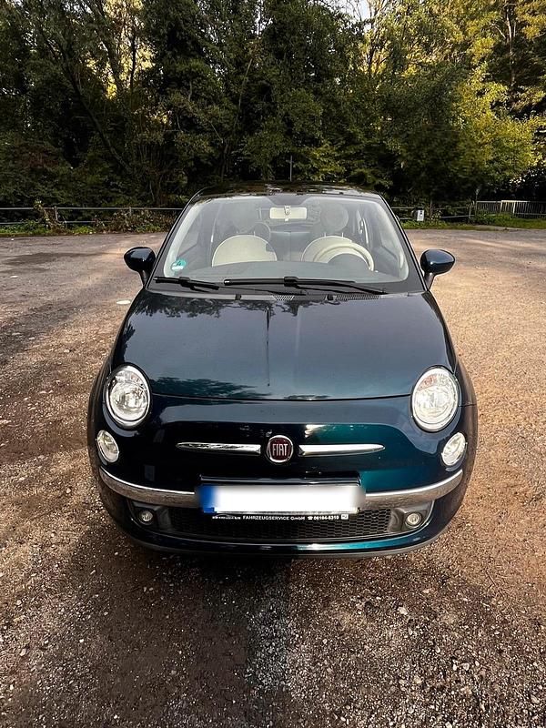 Blau Gebraucht 2014 Fiat 500 Lounge Kleinwagen | 6.100 € (Guter Preis) - Bild 1/4