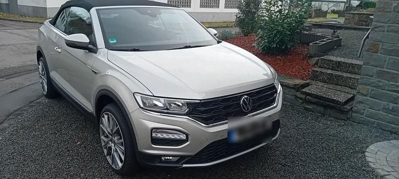 Gebraucht VW T-Roc Cabriolet Active 110 PS (80 kW) 2021 Silber Cabrio
