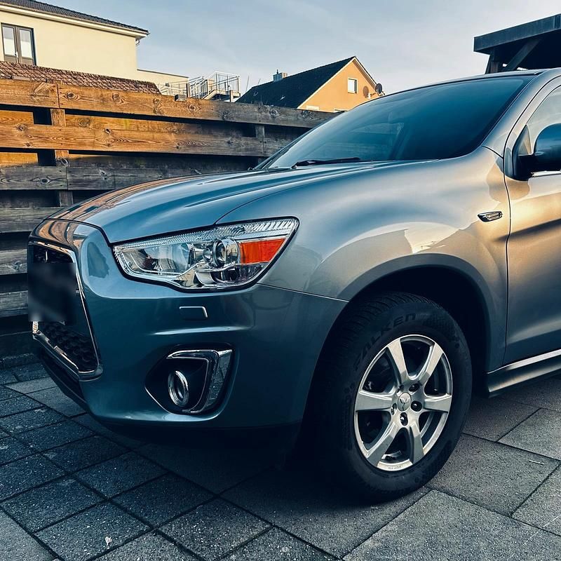 Gebraucht Mitsubishi ASX 150 PS (110 kW) 2014 Grau SUV