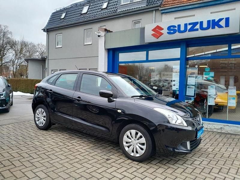 Gebraucht Suzuki Baleno Club 90 PS (66 kW) 2018 Schwarz Kleinwagen