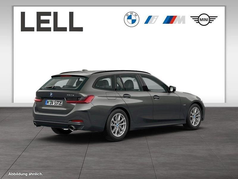 Gebraucht BMW 320e Sport Line 163 PS (119 kW) 2022 Grau Kombi