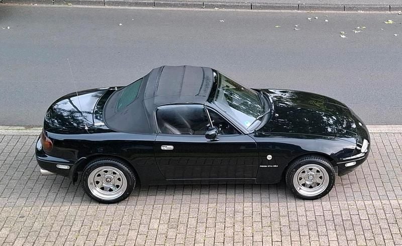 Schwarz Gebraucht 1997 Mazda MX5 Cabrio | 6.200 € (Superpreis) - Bild 1/4