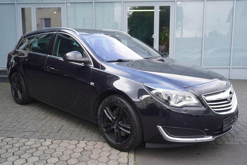 Schwarz Gebraucht 2013 Opel Insignia Innovation Kombi | 11.900 € (Etwas zu teuer) - Bild 1/4