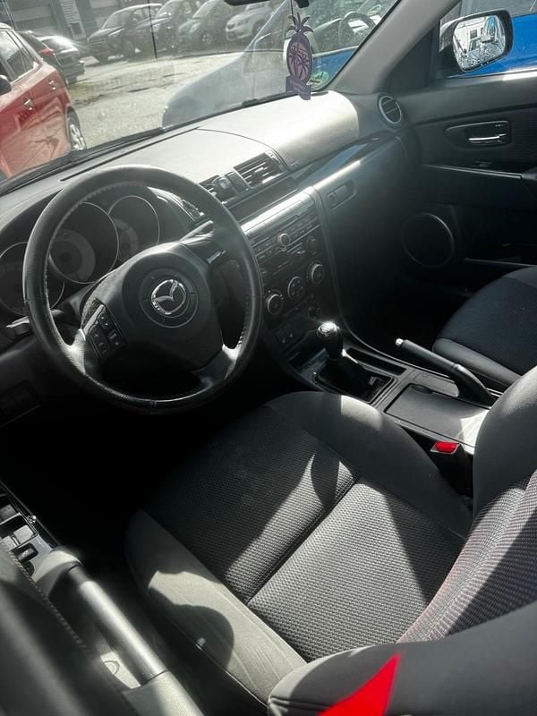 Gebraucht Mazda 3 105 PS (77 kW) 2009 Grau Kleinwagen