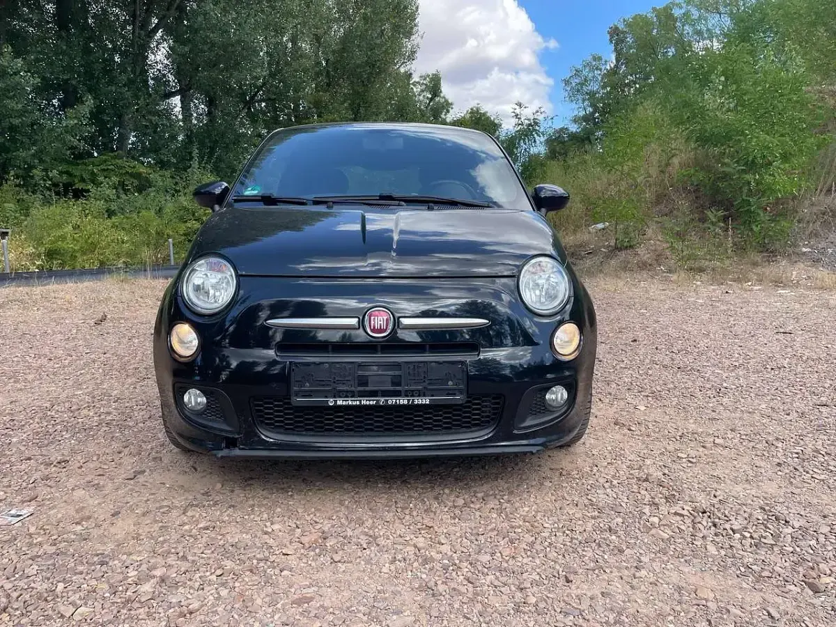Gebraucht Fiat 500S S 69 PS (50 kW) 2013 Colore esterno vesuvio schwarz Kleinwagen
