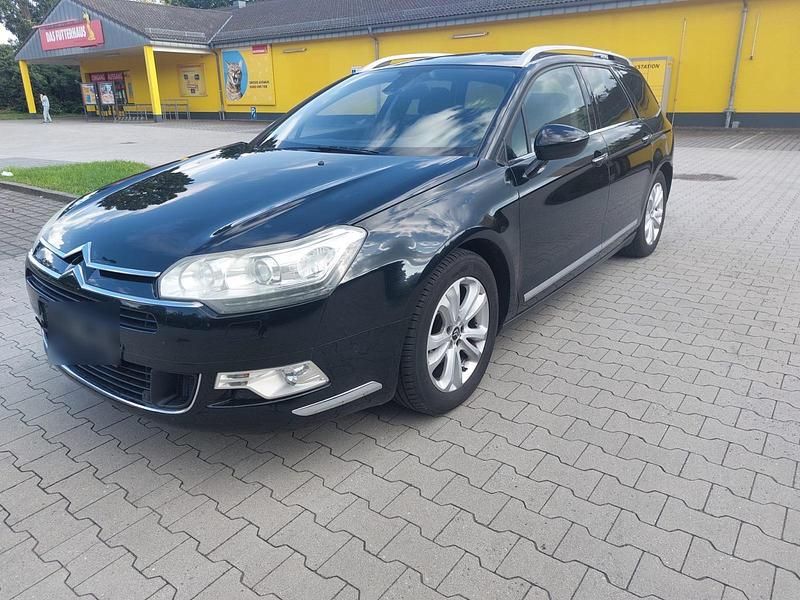 Schwarz Gebraucht 2011 Citroën C5 Kombi | 2.600 € (Guter Preis) - Bild 1/4