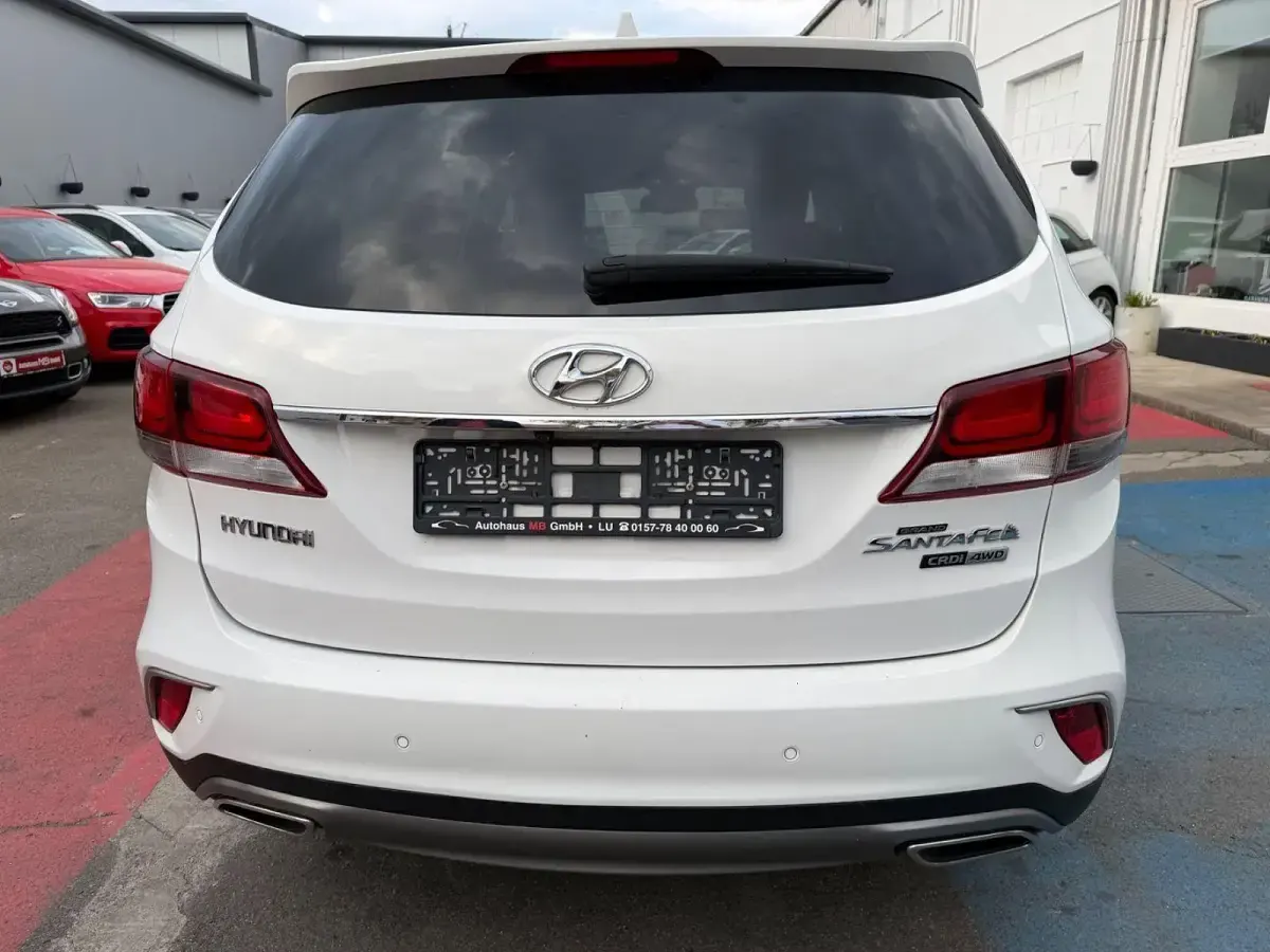 Gebraucht Hyundai Grand Santa Fe Premium 200 PS (147 kW) 2016 Weiß SUV
