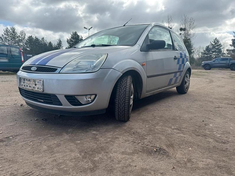 Gebraucht Ford Fiesta 75 PS (55 kW) 2006 Grau Kleinwagen