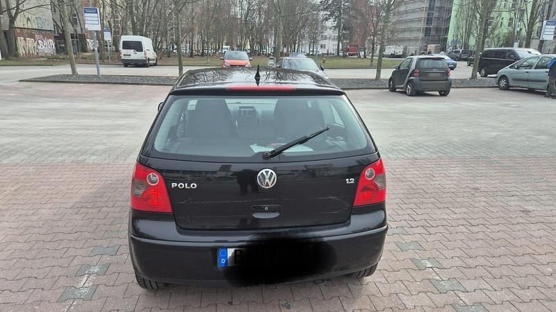 Gebraucht VW Polo 64 PS (47 kW) 2005 Schwarz Kleinwagen