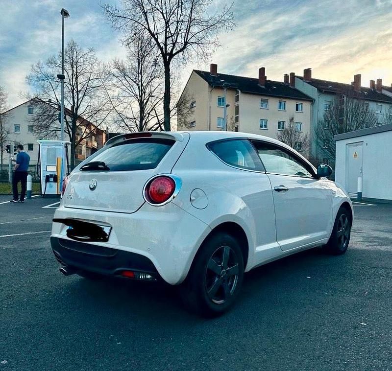 Gebraucht Alfa Romeo MiTo 105 PS (77 kW) 2014 Beige Kleinwagen
