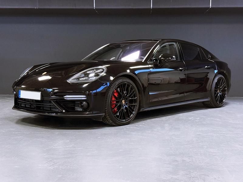 Schwarz Gebraucht 2017 Porsche Panamera Turbo Limousine | 81.000 € (Teuer) - Bild 1/4