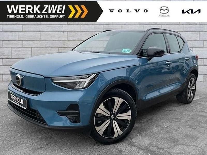 Fjord blue / metallic Gebraucht 2022 Volvo XC40 Core SUV | 28.900 € (Guter Preis) - Bild 1/4