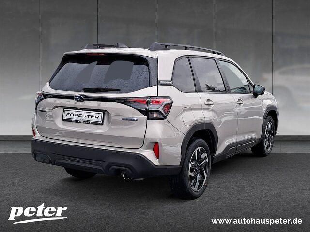 Neu Subaru Forester Active 136 PS (100 kW) 2026 Silber SUV