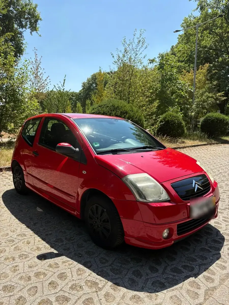 Gebraucht Citroën C2 VTR Sport 73 PS (53 kW) 2007 Rot Kleinwagen