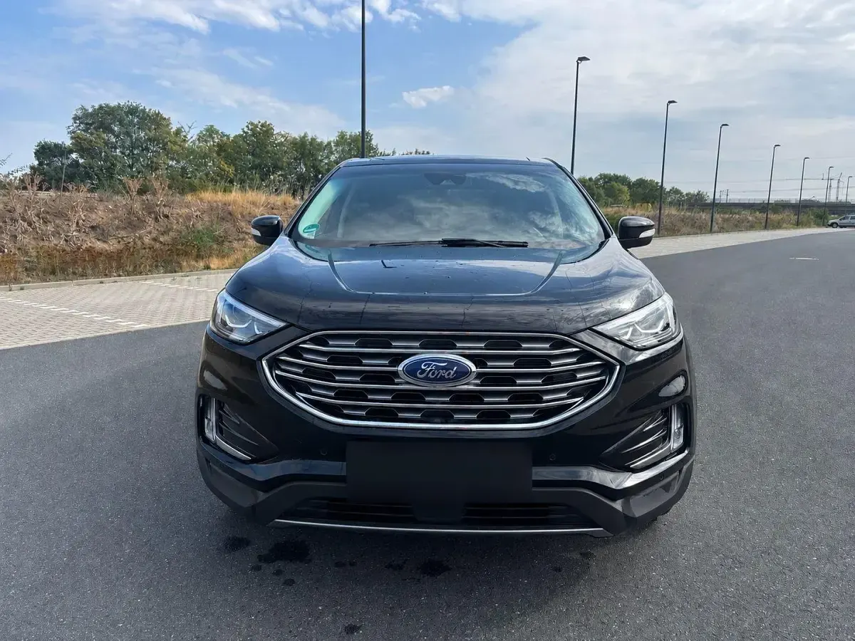 Gebraucht Ford Edge Titanium 238 PS (175 kW) 2019 Schwarz SUV