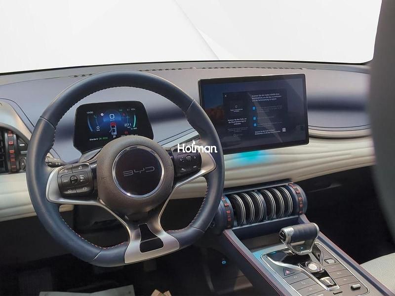 Gebraucht BYD Atto 3 Comfort 150 kW (204 PS) 2023 Weiß SUV