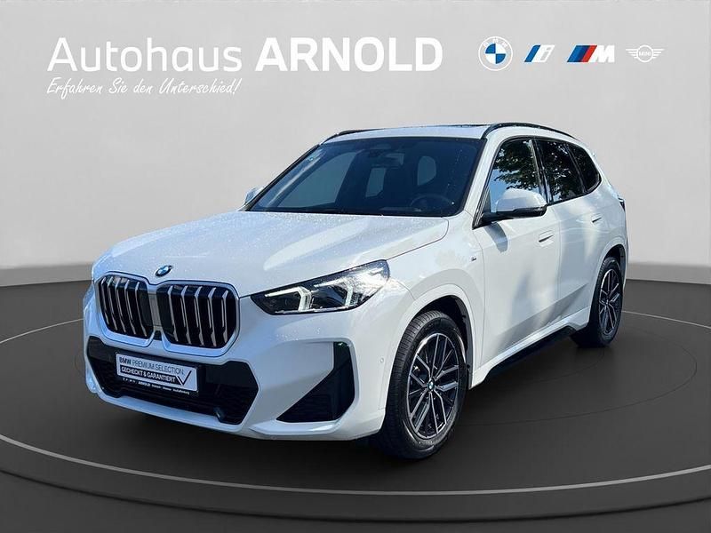 Weiß Gebraucht 2025 BMW X1 Performance SUV | 47.810 € (Teuer) - Bild 1/4