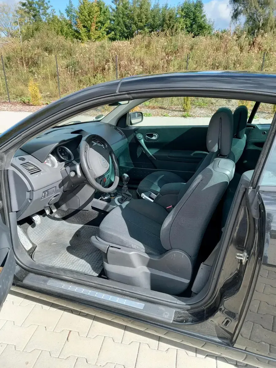 Occasion Renault Mégane Cabriolet 135 ch (99 kW) 2004 Noir Cabriolet