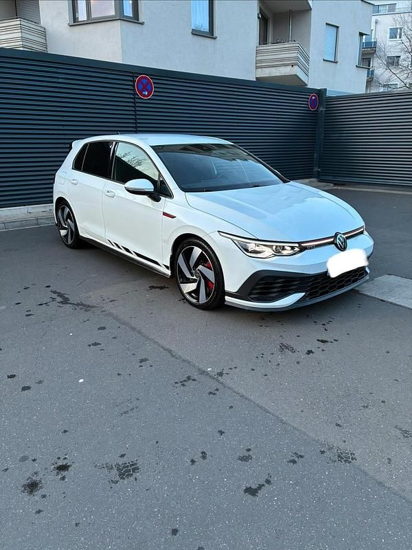 Gebraucht VW Golf VII GTI Clubsport 300 PS (220 kW) 2021 Weiß Kleinwagen