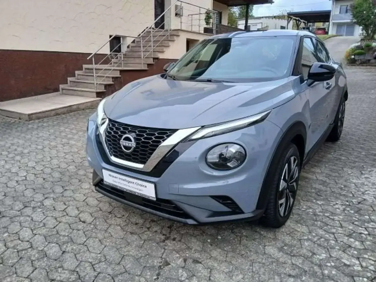 Gebraucht Nissan Juke Acenta 114 PS (83 kW) 2025 Ceramic grey (m) SUV