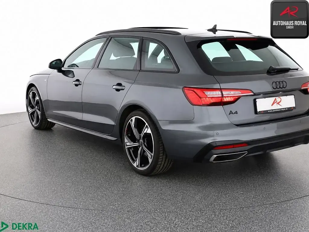 Gebraucht Audi A4 Competition 150 PS (110 kW) 2022 Daytonagrau perleffekt Kombi