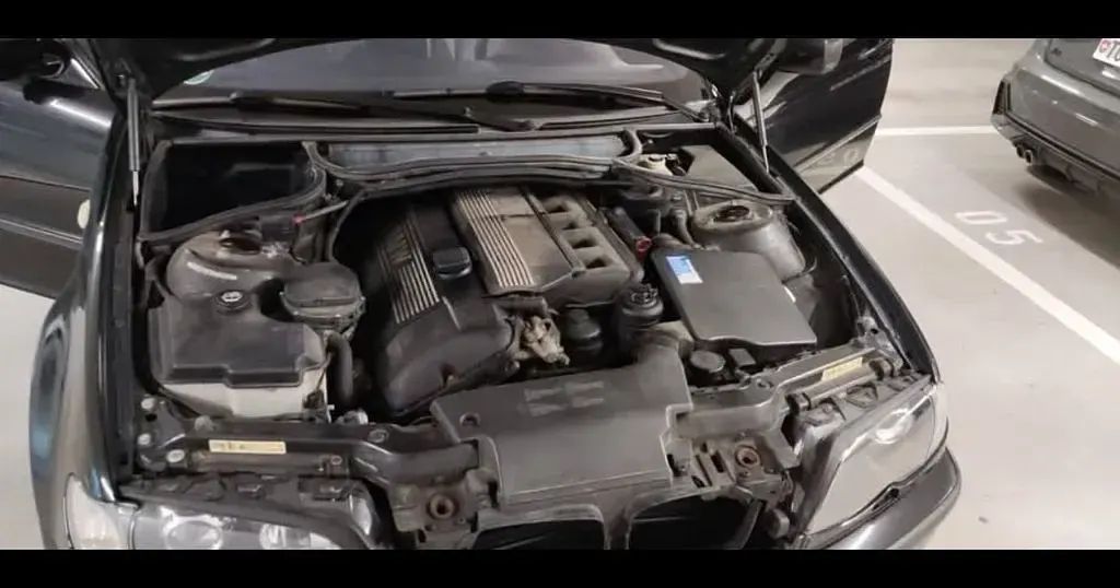 Gebraucht BMW 320 Performance 170 PS (125 kW) 2003 Schwarz Limousine