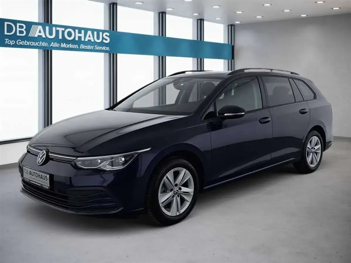 Gebraucht VW Golf VIII Life 150 PS (110 kW) 2024 Kombi
