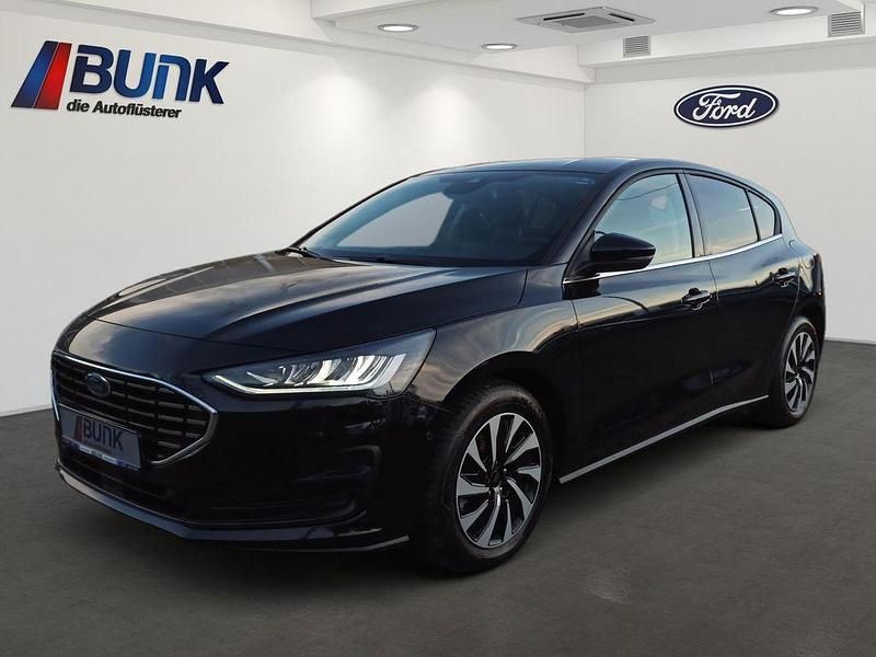 Gebraucht Ford Focus Titanium 125 PS (91 kW) 2025 Agate black metallic (pn4gm) Limousine
