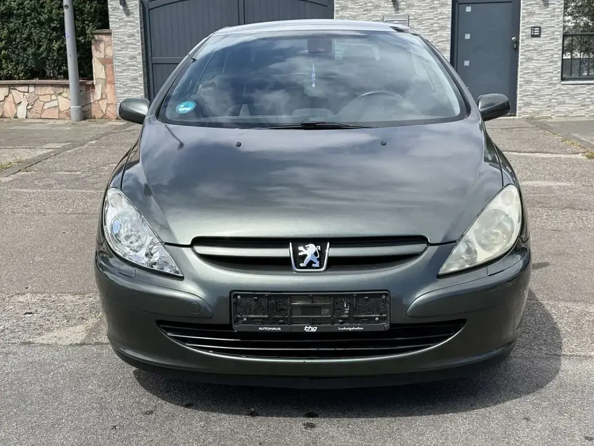 Gebraucht Peugeot 307 CC 136 PS (100 kW) 2004 Cabrio
