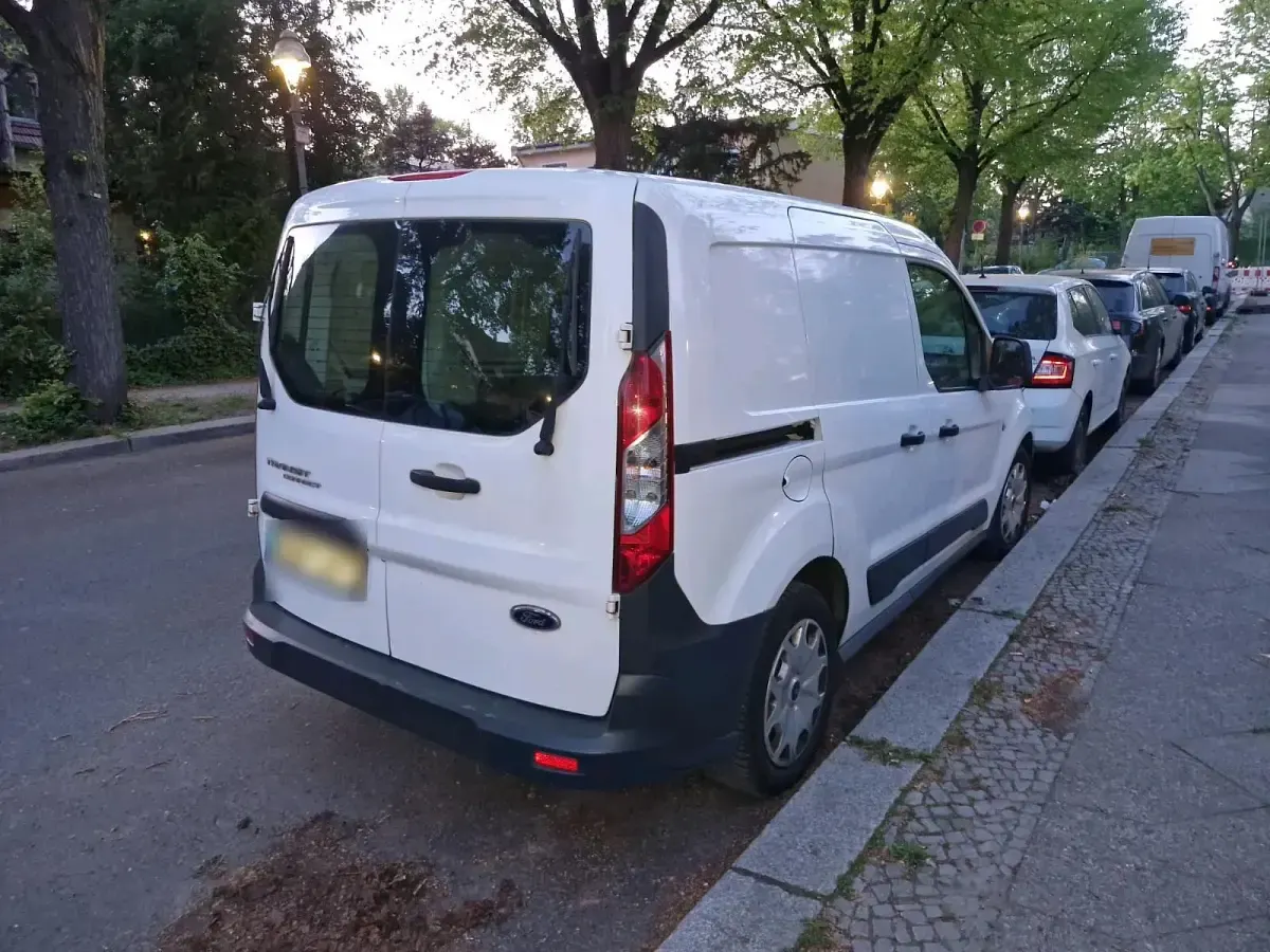 Gebraucht Ford Transit Connect 95 PS (69 kW) 2014 Weiß Van / Kleinbus