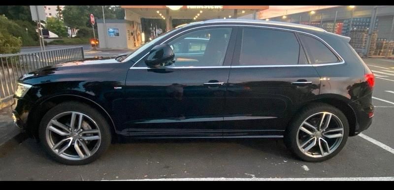 Schwarz Gebraucht 2015 Audi Q5 S-Line SUV | 18.700 € (Etwas zu teuer) - Bild 1/4