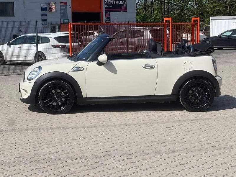 Gebraucht Mini Cooper S Cabriolet 184 PS (135 kW) 2015 Beige Cabrio