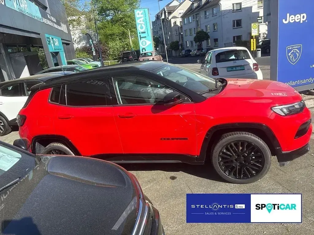 Second-hand Jeep Compass 131 CP (96 kW) 2023 Roșu SUV