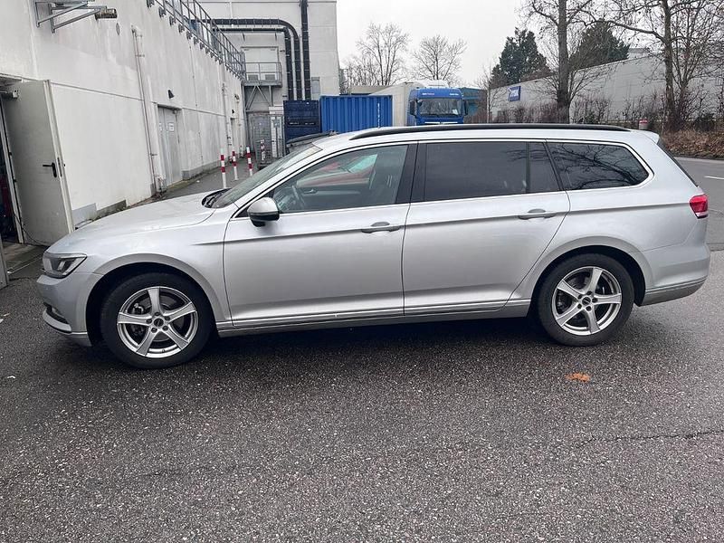 Gebraucht VW Passat Highline 190 PS (139 kW) 2015 Silber Kombi