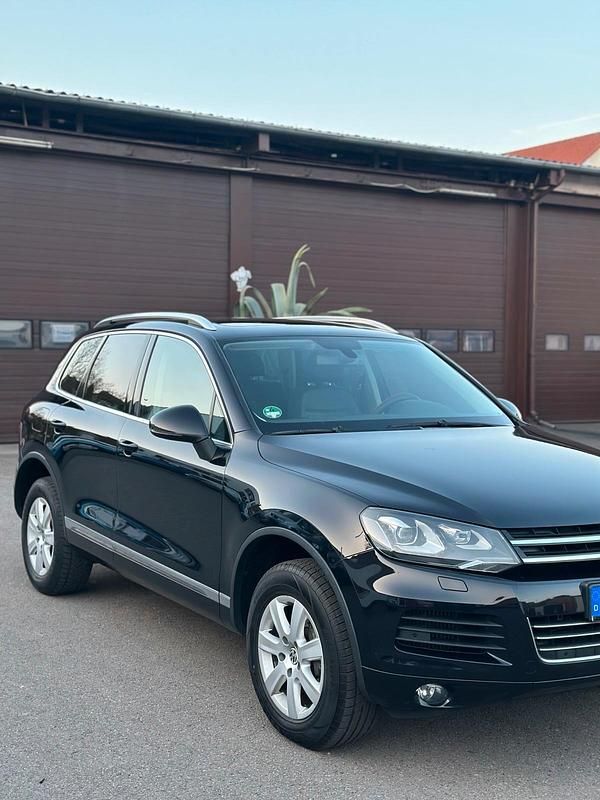 Gebraucht VW Touareg 210 PS (154 kW) 2014 Schwarz SUV