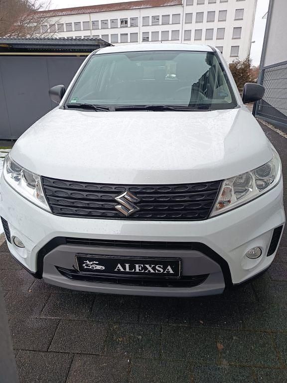 Gebraucht Suzuki Vitara Comfort 120 PS (88 kW) 2018 Weiß SUV