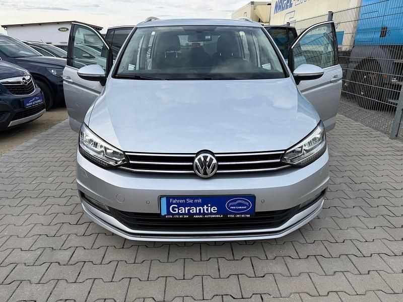Gebraucht VW Touran Sport 150 PS (110 kW) 2016 Silber Van / Kleinbus