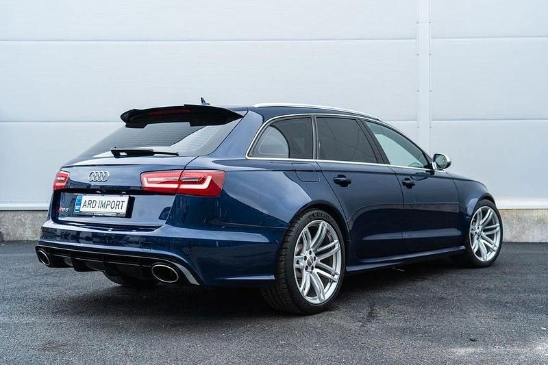 Gebraucht Audi RS6 Sport 560 PS (411 kW) 2014 Blau Kombi