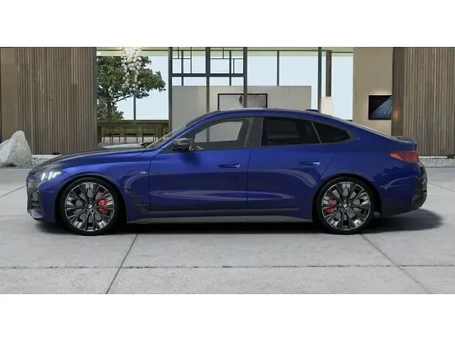 Gebraucht BMW M4 M Sport 374 PS (275 kW) 2025 Coupé
