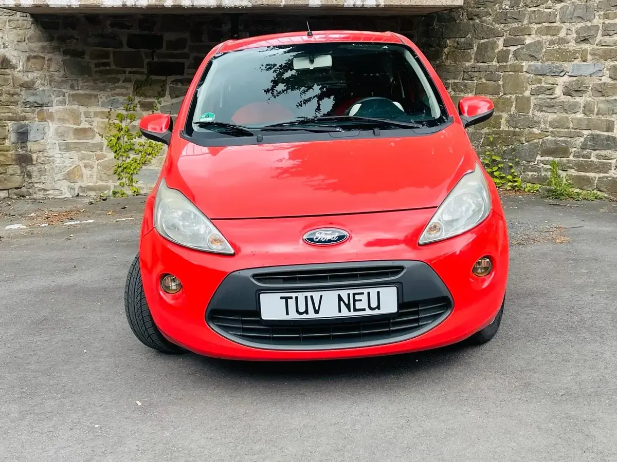 Gebraucht Ford Ka Trend 69 PS (50 kW) 2009 Rot Kleinwagen