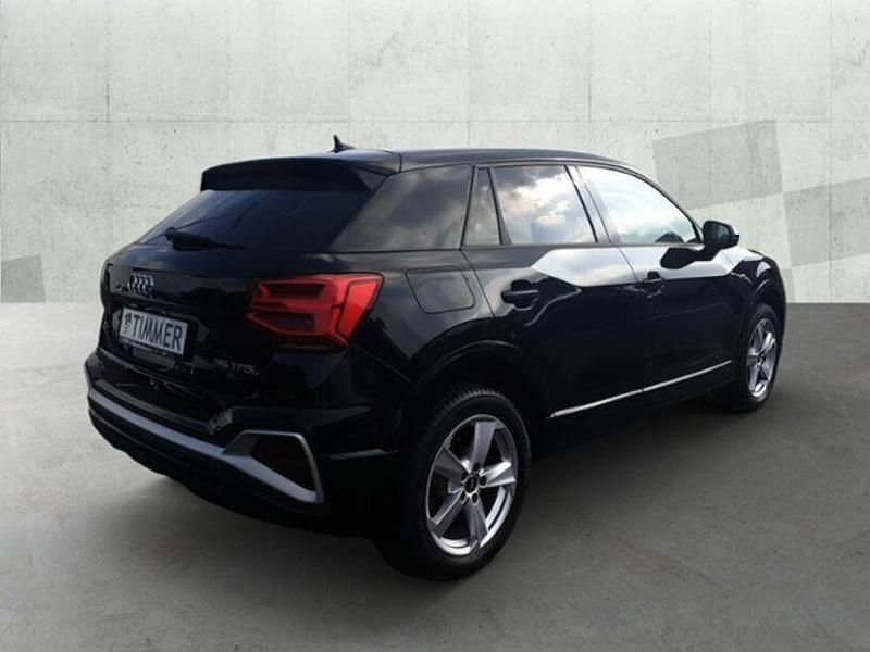 Gebraucht Audi Q2 S-Line 150 PS (110 kW) 2024 Mythosschwarz metallic SUV